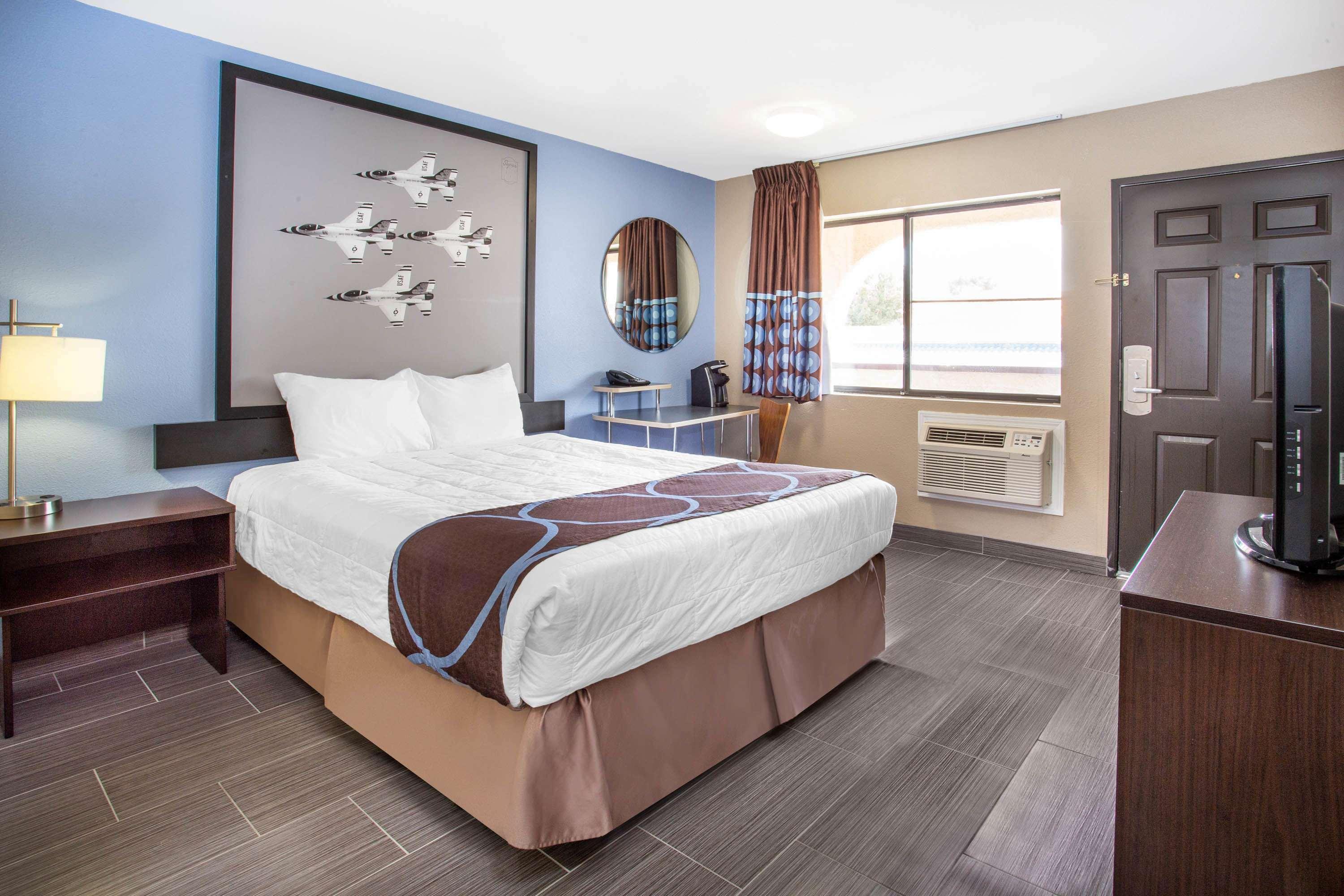 Super 8 By Wyndham Las Vegas Nellis Afb Area Exterior foto